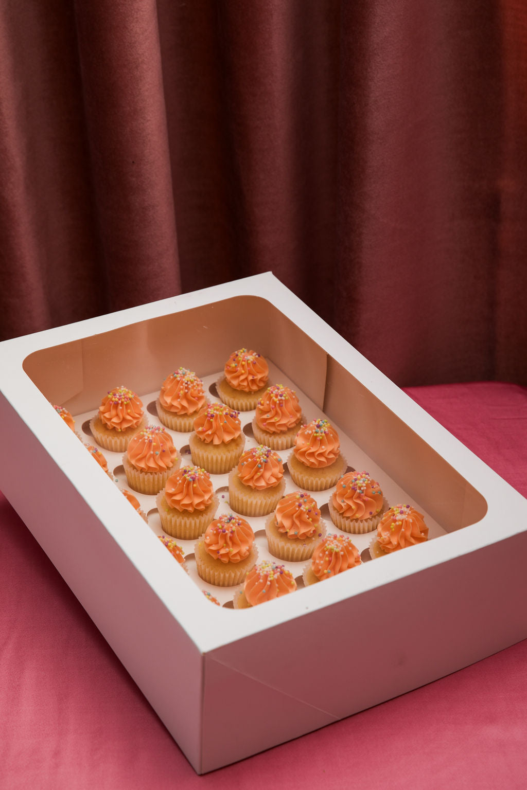 Mini Cupcakes - Vanilla (24 pack)