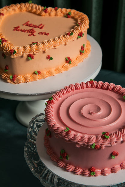 Rose love heart cake